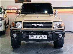 Toyota Land Cruiser 70